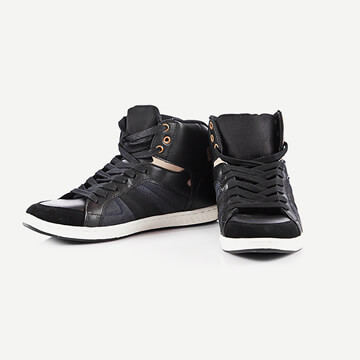 Black Shoes
